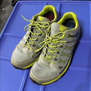 Asolo hiking shoes vibrant sole USA 7.5